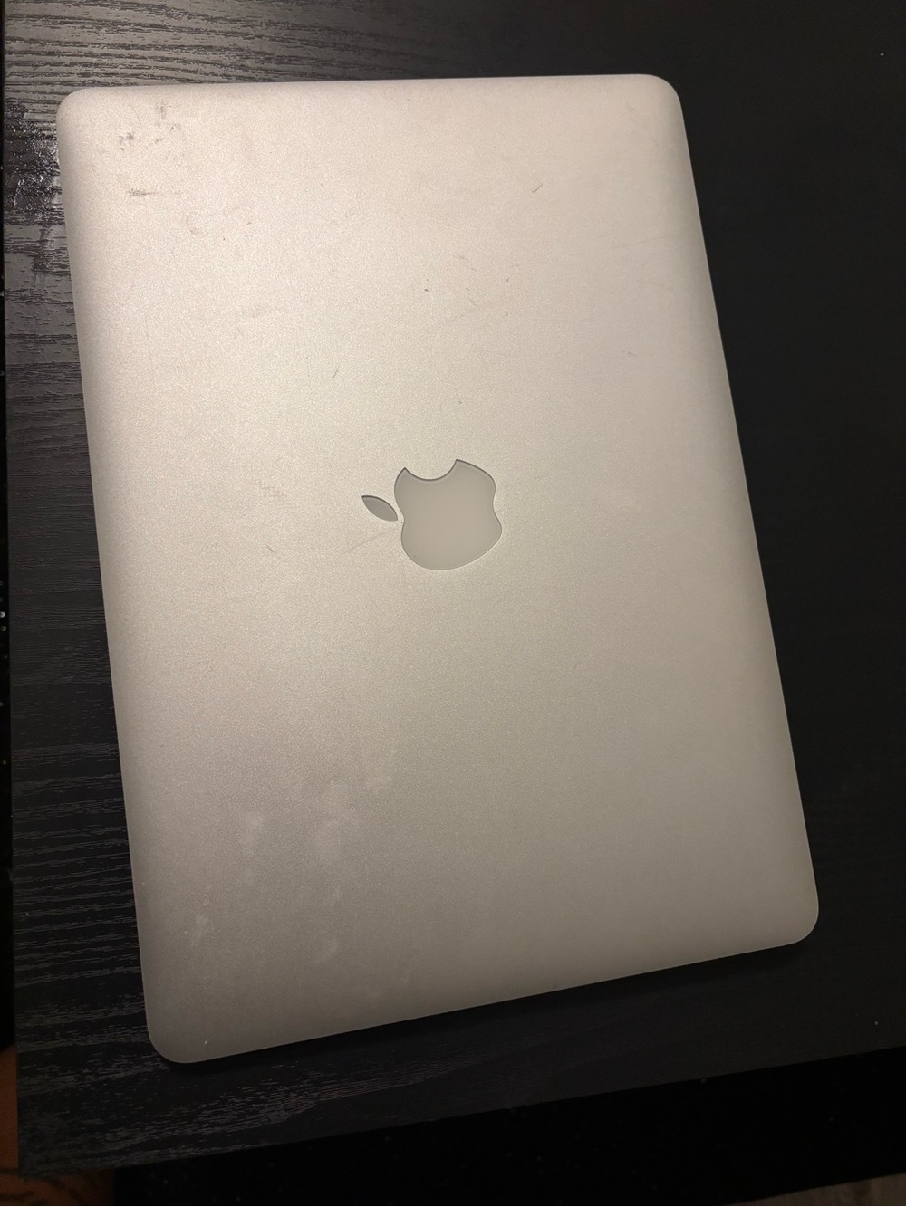 Apple MacBook in Silver Aluminum Finish